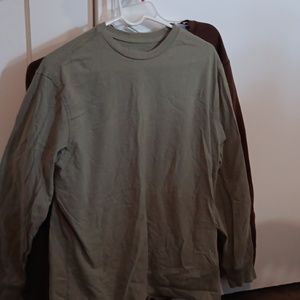 Green saddlebred long-sleeved shirt